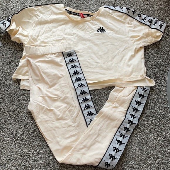KAPPA TRACK SUIT LEGGINGS AND CROP TOP SET - Picture 1 of 7
